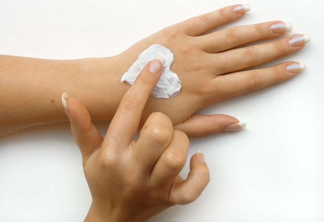 crème pour les mains régénération de la peau